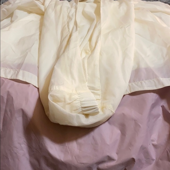 Nike Girls Translucent Ivory/Plum Pastel Windbreaker, L - Picture 7 of 7